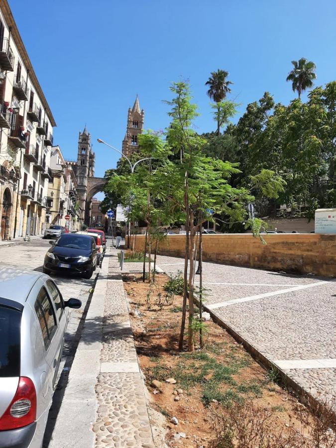 شقة A Due Passi Dalla Cattedrale باليرمو المظهر الخارجي الصورة